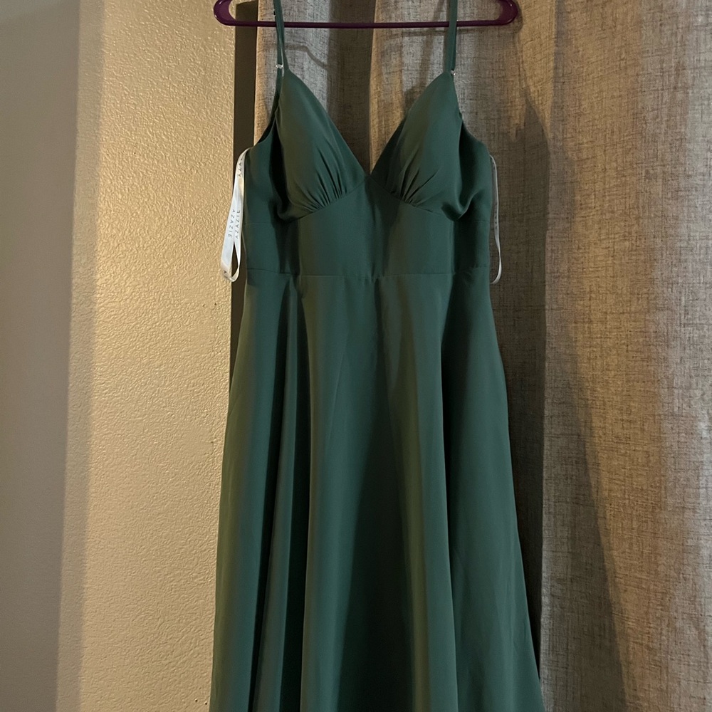 Elegant Sage Green Women's Dress 👗